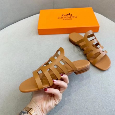 HERMES CAMELIA SLIDE SANDALS IN BROWN CALFSKIN - HMSD138