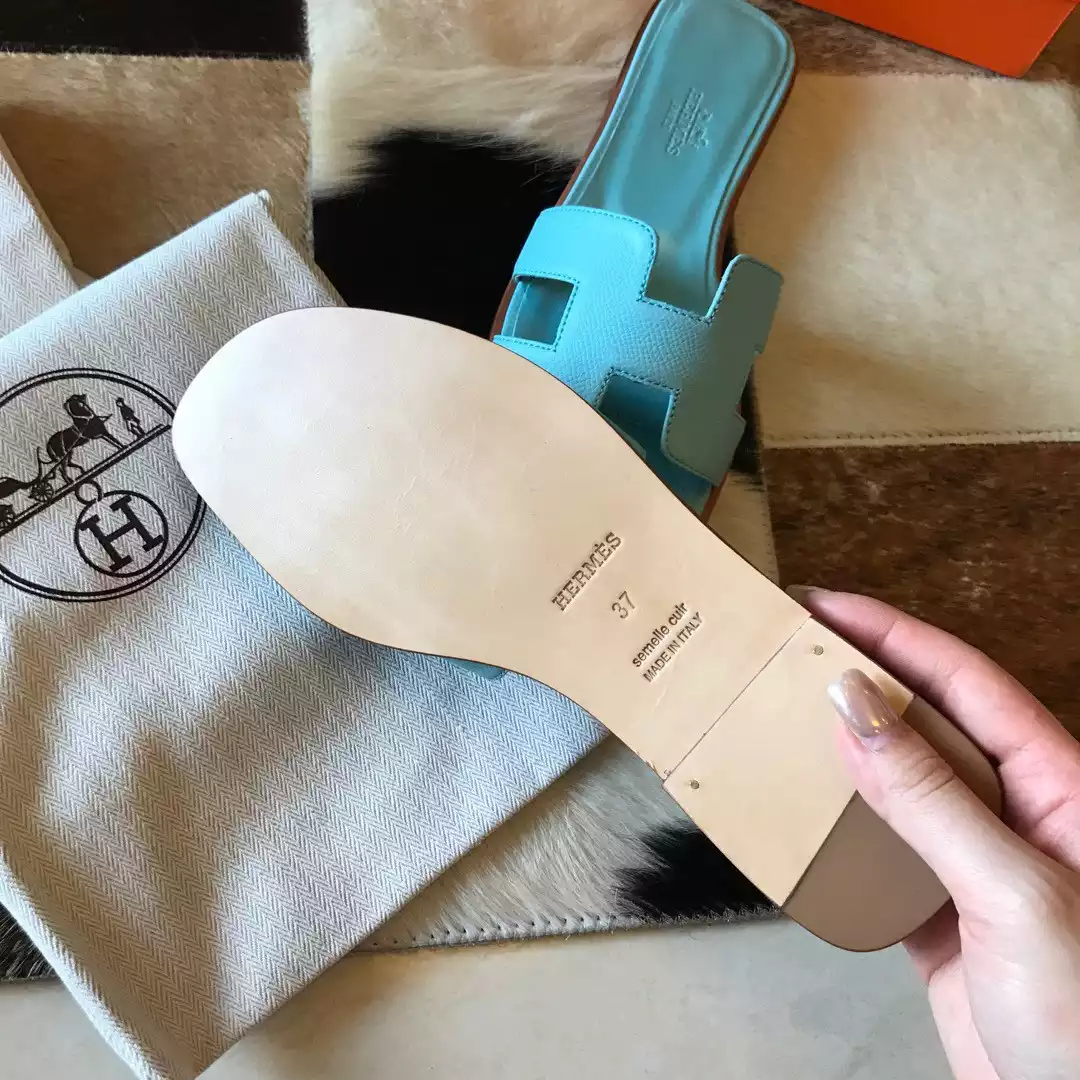 HERMES ORAN SLIDE SANDALS IN BLUE ATOLL EPSOM CALFSKIN - HMSD064