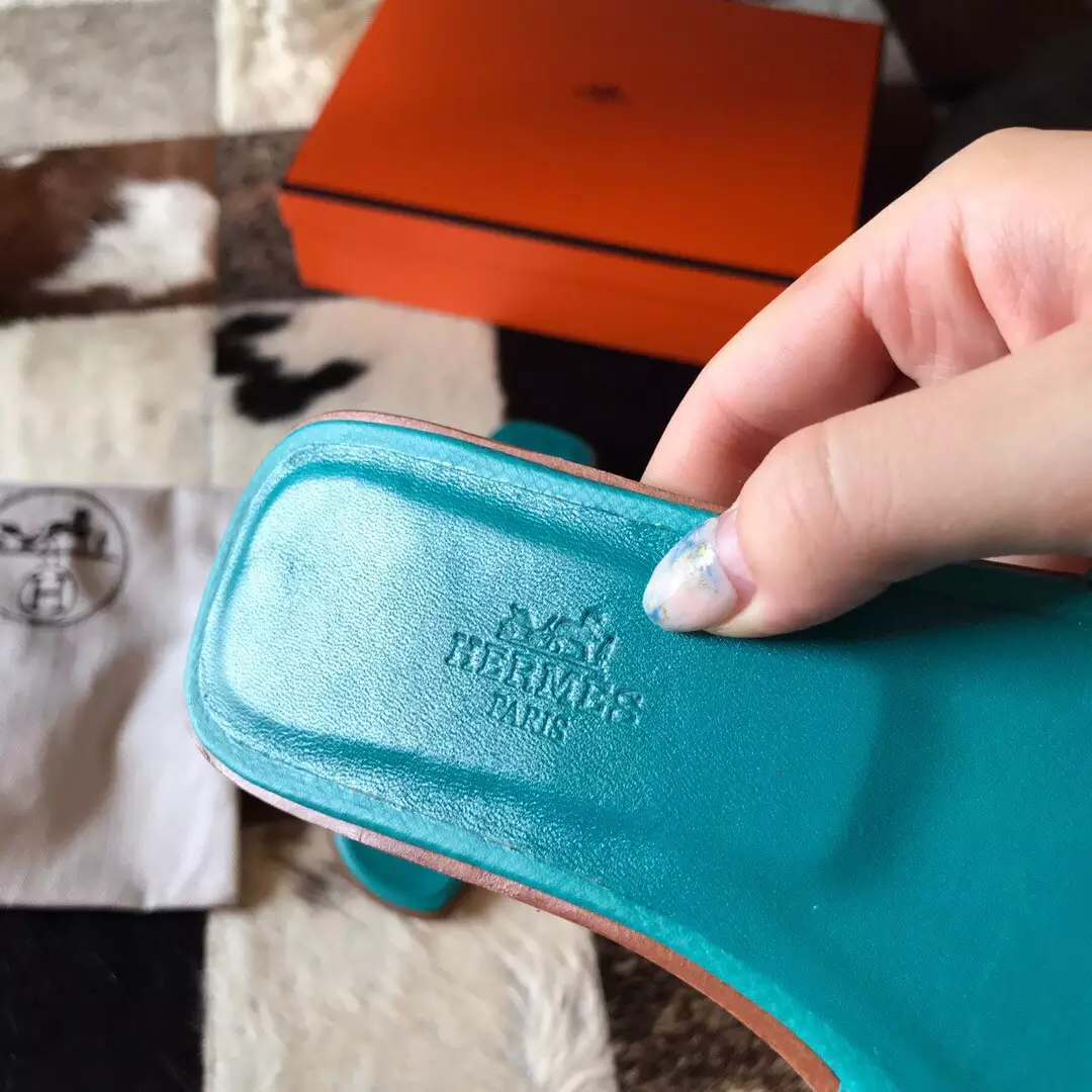 HERMES ORAN SLIDE SANDALS IN BLUE PAON EPSOM CALFSKIN - HMSD070