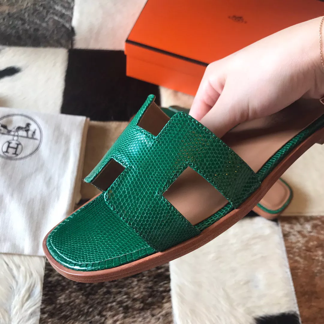 HERMES ORAN SLIDE SANDALS IN GREEN LIZARD LEATHER - HMSD110