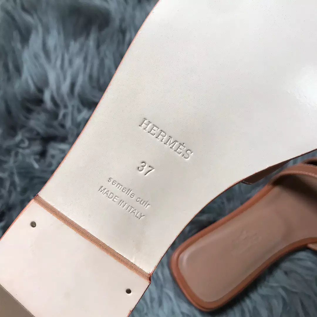 HERMES ORAN SLIDE SANDALS IN WHITE LIZARD LEATHER - HMSD120