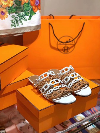 HERMES THALASSA SLIDE SANDALS IN BROWN/WHITE LAMBSKIN - HMSD136