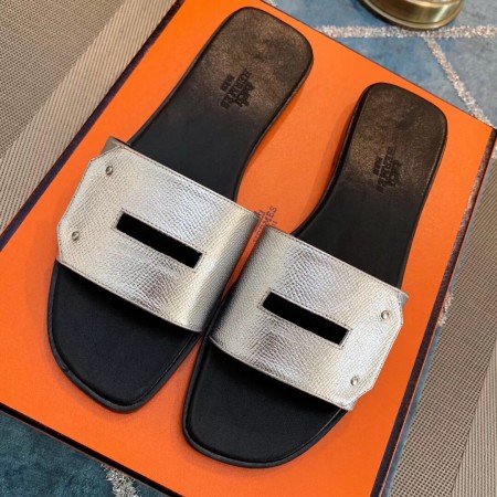 HERMES VIEW SLIDE SANDALS IN SILVER EPSOM CALFSKIN - HMSD132