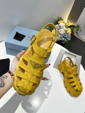 PRADA FOAM SANDALS IN YELLOW RUBBER - PSD006