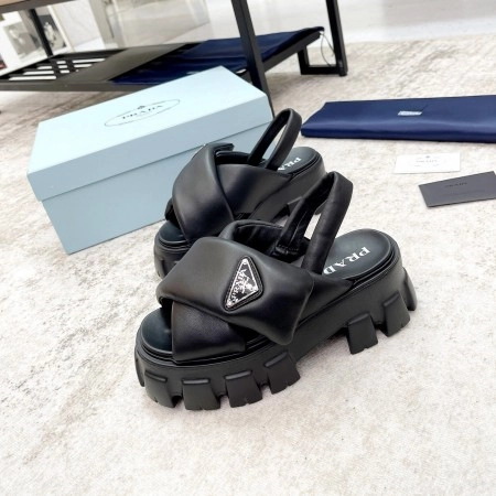 PRADA MONOLITH PADDED SANDALS IN BLACK NAPPA LEATHER - PSD017