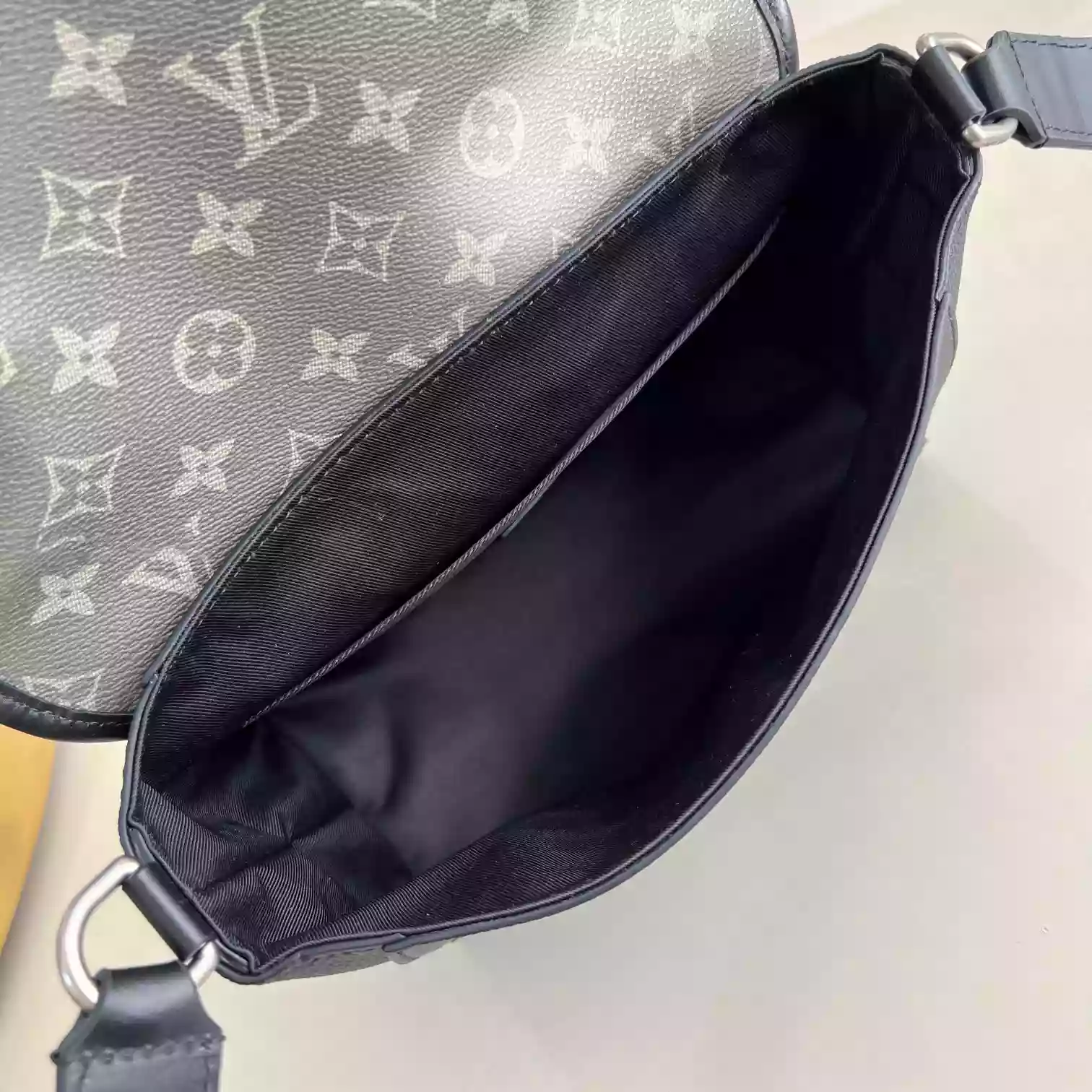 Louis Vuitton Bags