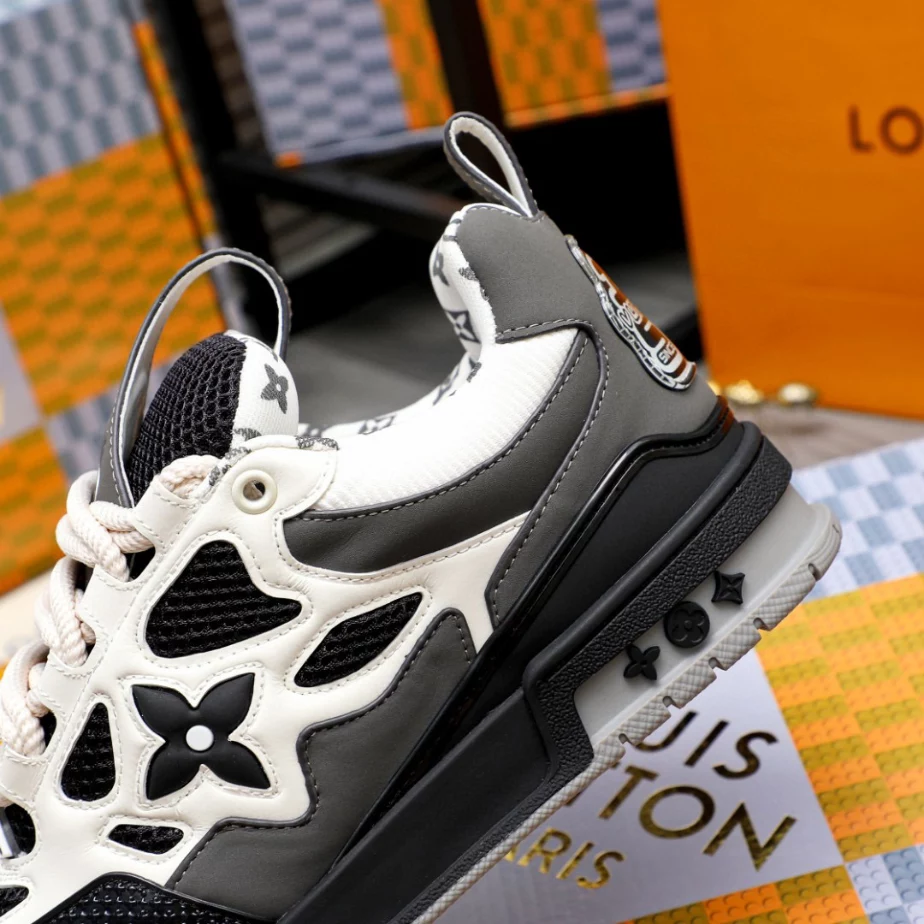 LV SKATE SNEAKERS