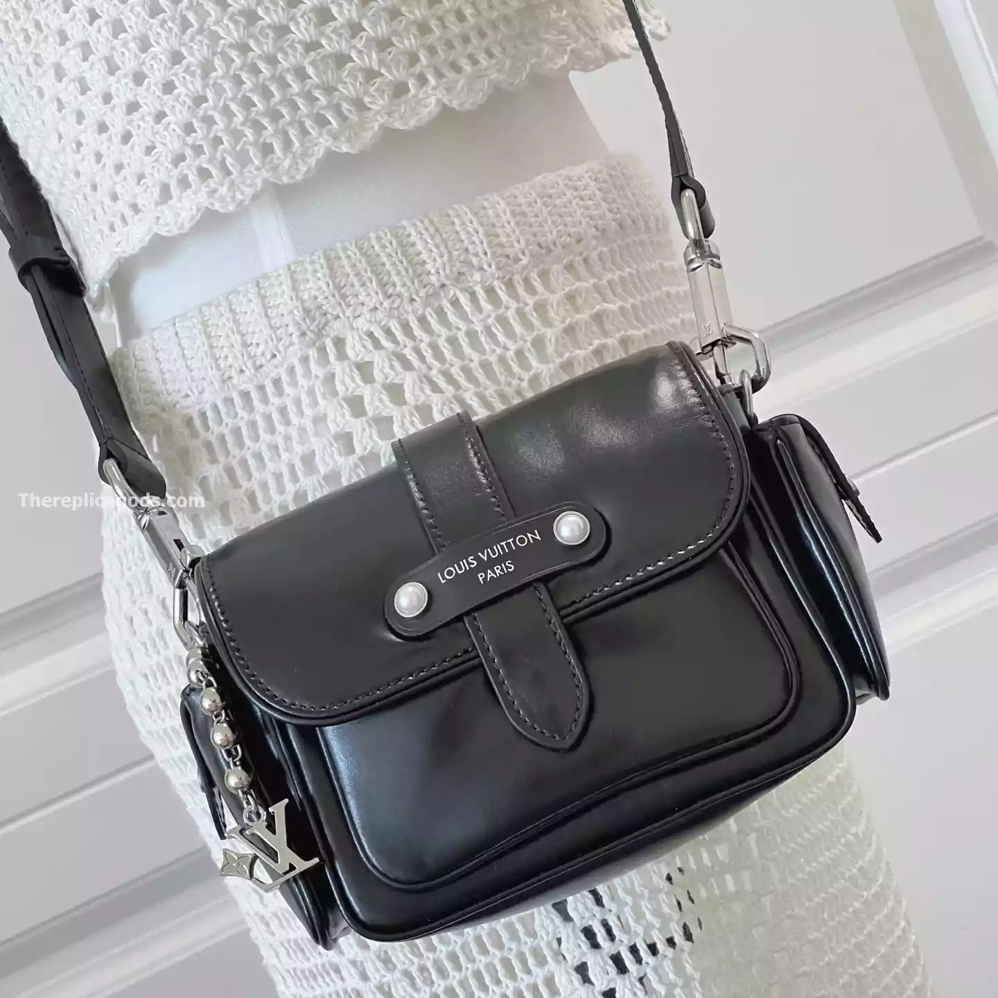 CARGO WEARABLE WALLET BLACK CALF LEATHER - LW316 CARGO WEARABLE WALLET BLACK CALF LEATHER