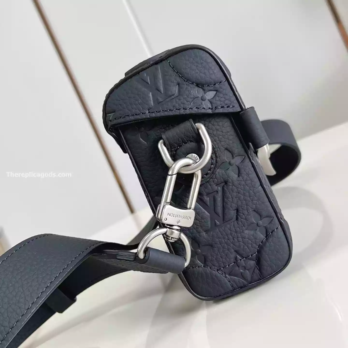 SOUL TRUNK CROSSBAG BLACK TAURILLON MONOGRAM - LW298 SOUL TRUNK CROSSBAG BLACK TAURILLON MONOGRAM