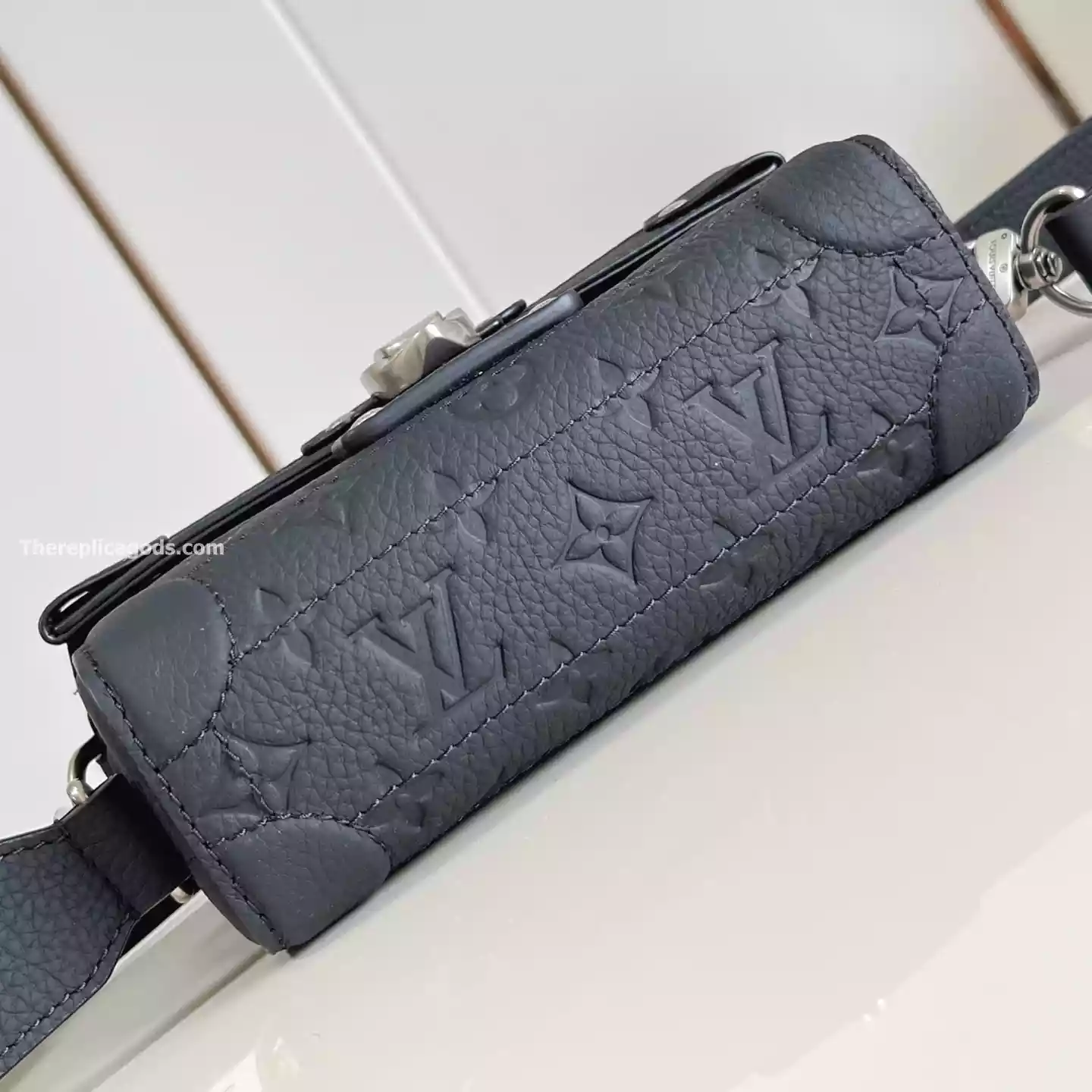 SOUL TRUNK CROSSBAG BLACK TAURILLON MONOGRAM - LW298 SOUL TRUNK CROSSBAG BLACK TAURILLON MONOGRAM