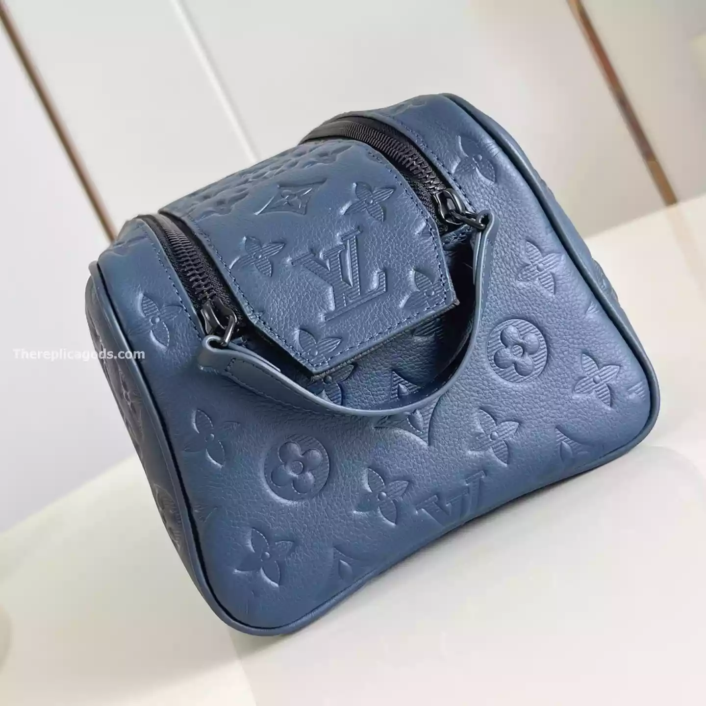 DOPP KIT NAVY BLUE MONOGRAM SHADOW - LW303 DOPP KIT NAVY BLUE MONOGRAM SHADOW
