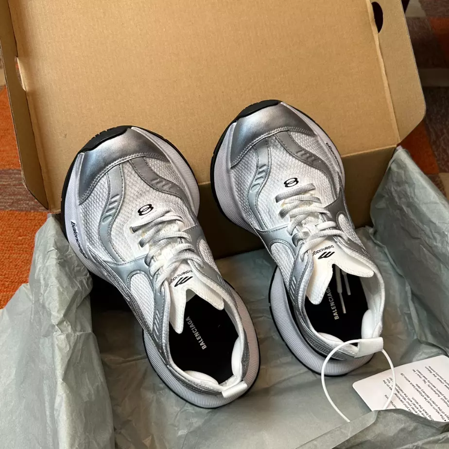 BALENCIAGA CIRCUIT SNEAKER - BLA098