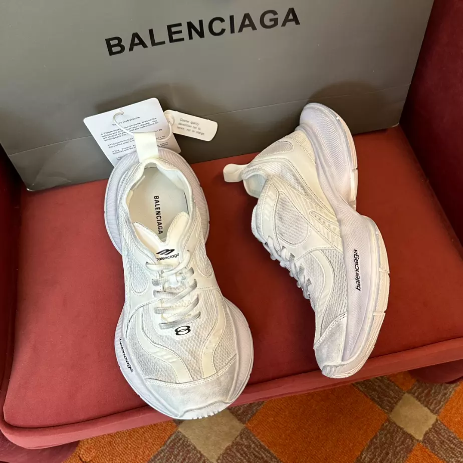 BALENCIAGA CIRCUIT SNEAKER - BLA100