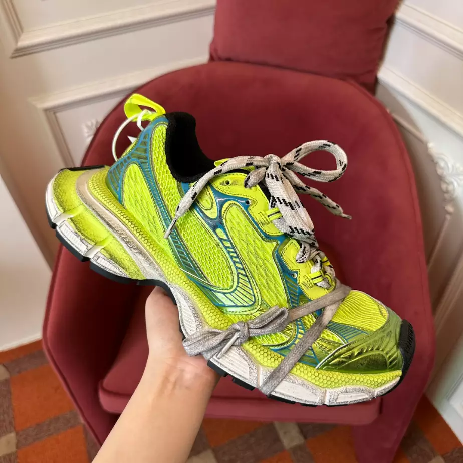 BALENCIAGA MEN'S 3XL SNEAKER - BLA112