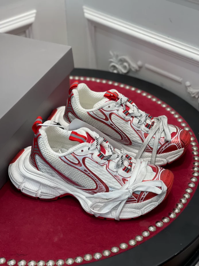 BALENCIAGA MEN'S 3XL SNEAKER - BLA118