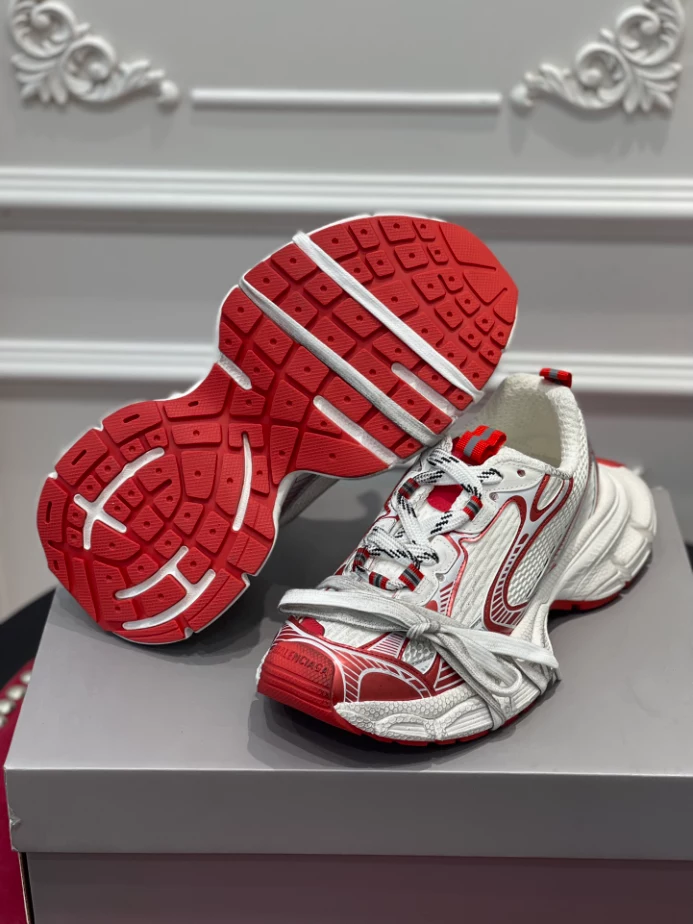 BALENCIAGA MEN'S 3XL SNEAKER - BLA118