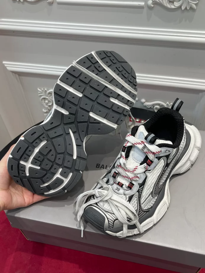 BALENCIAGA MEN'S 3XL SNEAKER - BLA120