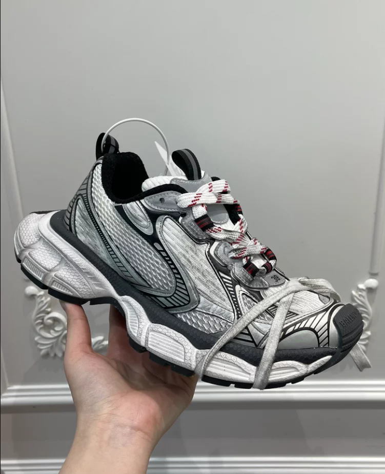 BALENCIAGA MEN'S 3XL SNEAKER - BLA120