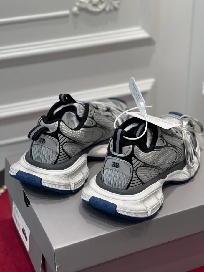 BALENCIAGA MEN'S 3XL SNEAKER - BLA122