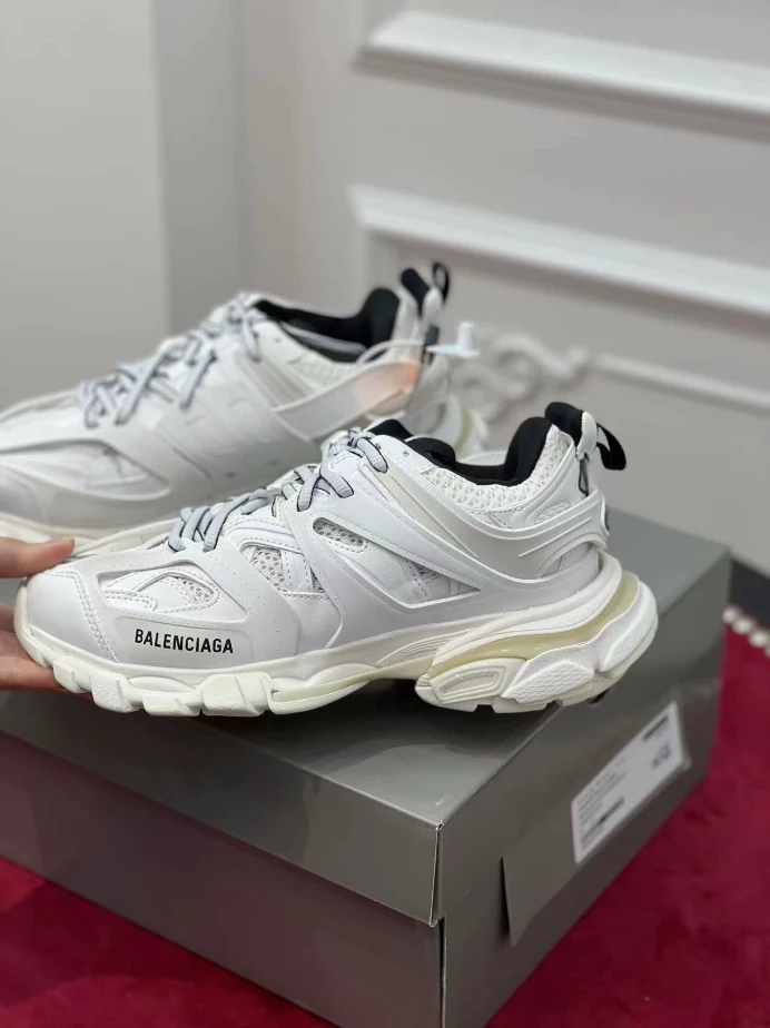 BALENCIAGA TRACK SNEAKER - BLA126