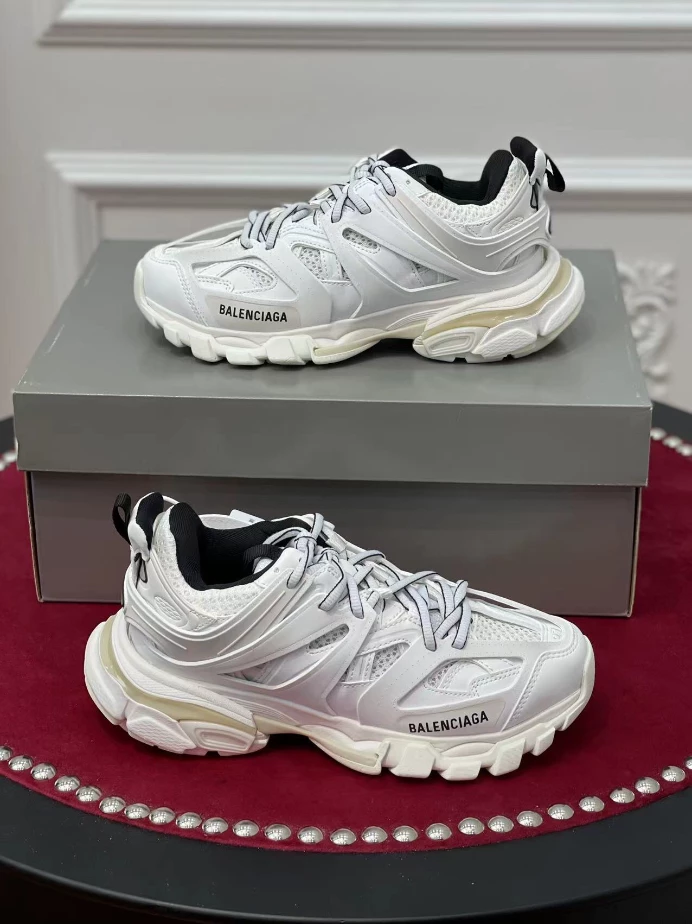 BALENCIAGA TRACK SNEAKER - BLA126