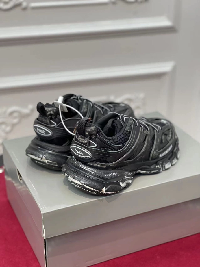 BALENCIAGA TRACK SNEAKER - BLA127