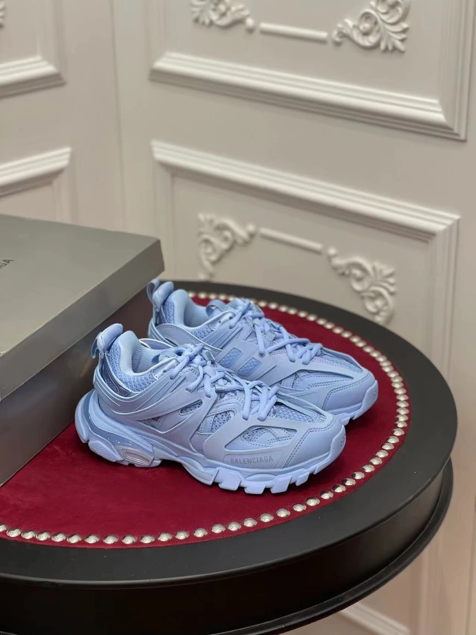 BALENCIAGA TRACK SNEAKER - BLA131