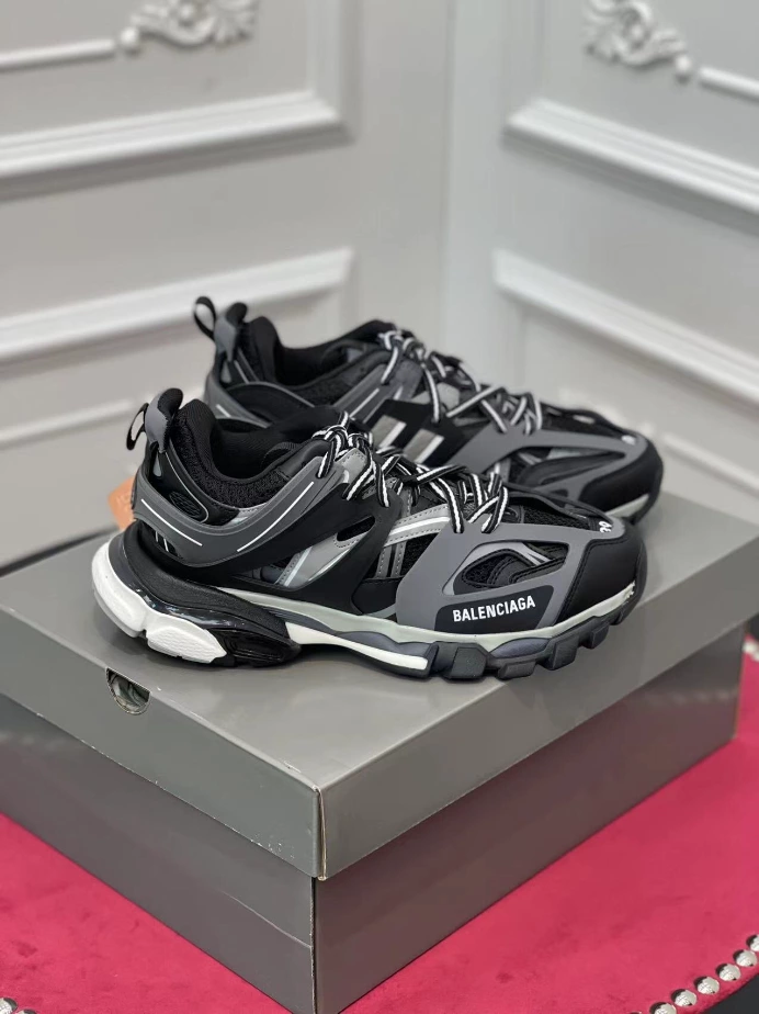 BALENCIAGA TRACK SNEAKER - BLA134