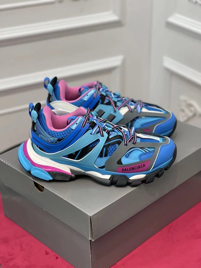 BALENCIAGA TRACK SNEAKER - BLA137