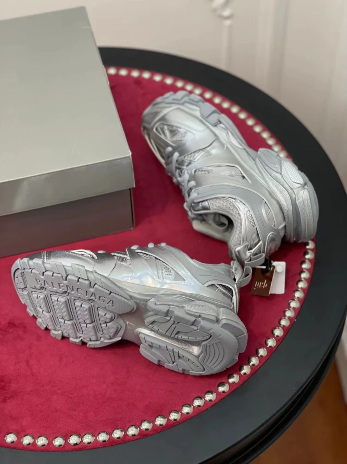 BALENCIAGA TRACK SNEAKER - BLA141