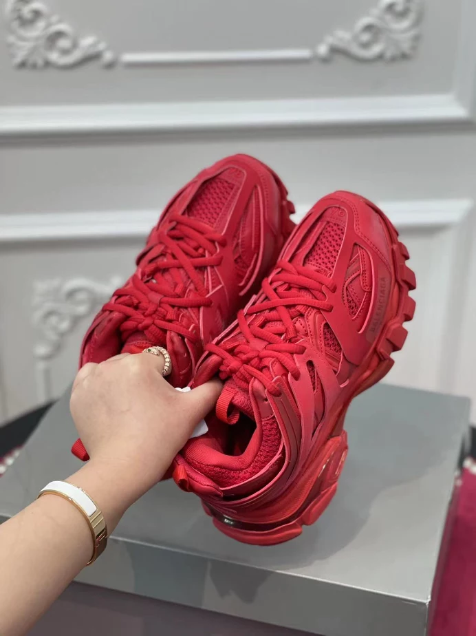 BALENCIAGA TRACK SNEAKER - BLA145