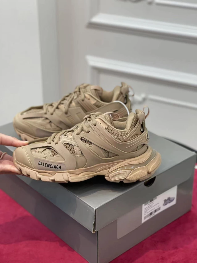 BALENCIAGA TRACK SNEAKER - BLA147