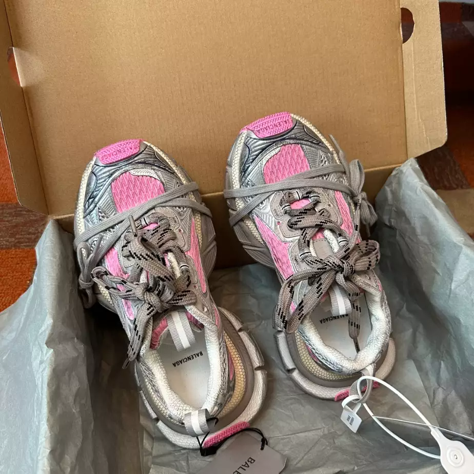 BALENCIAGA WOMEN'S 3XL SNEAKER - BLA102