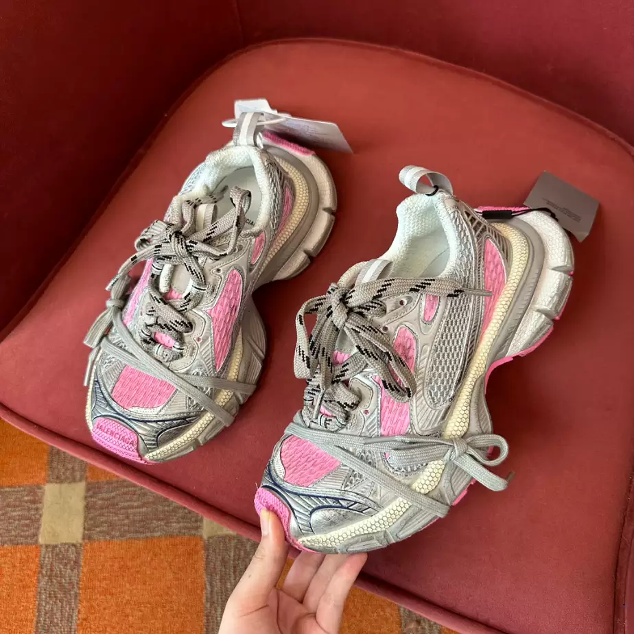 BALENCIAGA WOMEN'S 3XL SNEAKER - BLA102