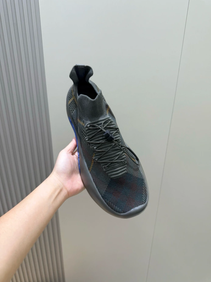 BURBERRY CHECK KNIT NEPTUNE SNEAKERS - BBR054