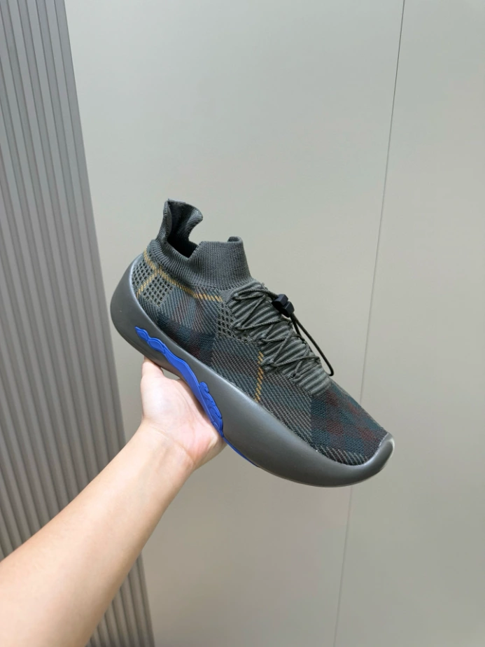 BURBERRY CHECK KNIT NEPTUNE SNEAKERS - BBR054