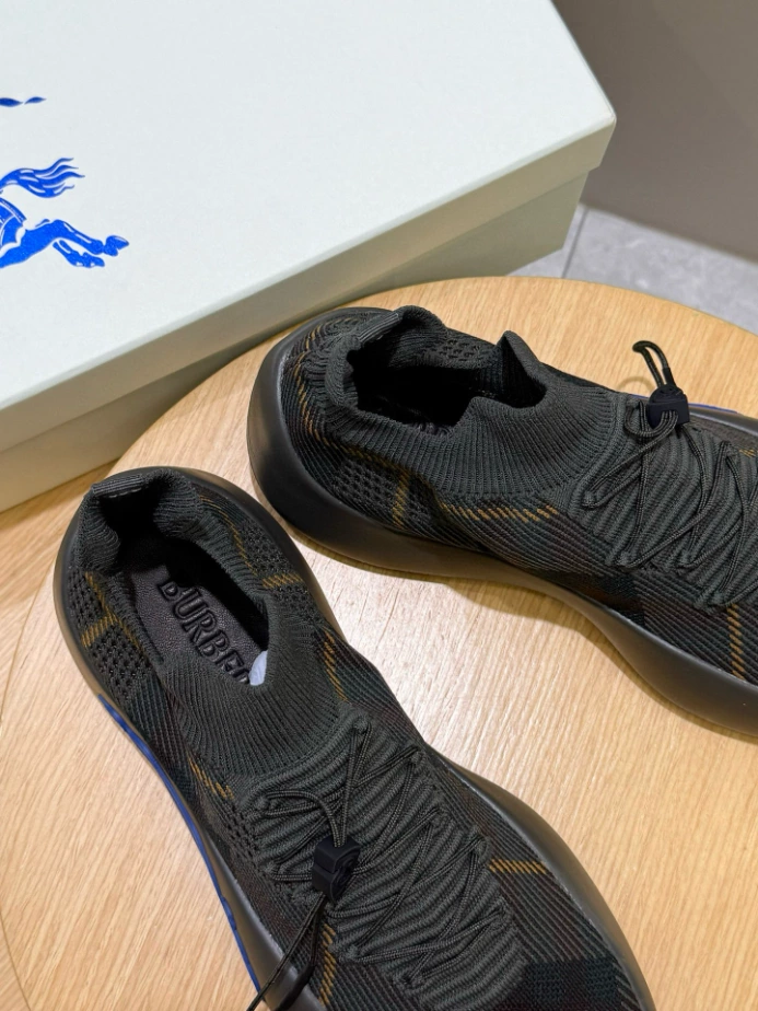 BURBERRY CHECK KNIT NEPTUNE SNEAKERS - BBR054