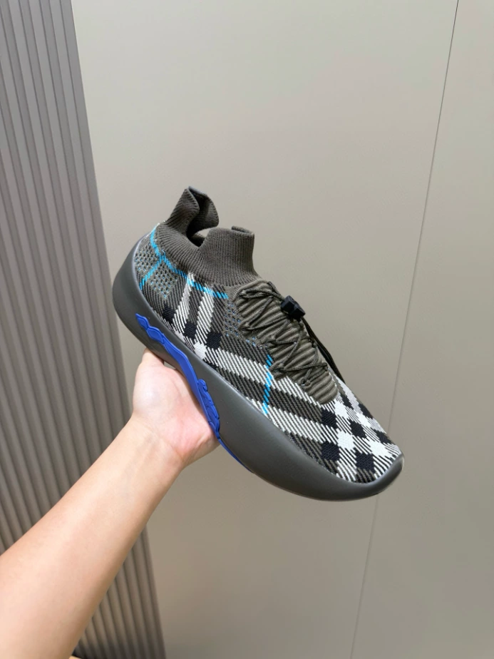 BURBERRY CHECK KNIT NEPTUNE SNEAKERS - BBR057