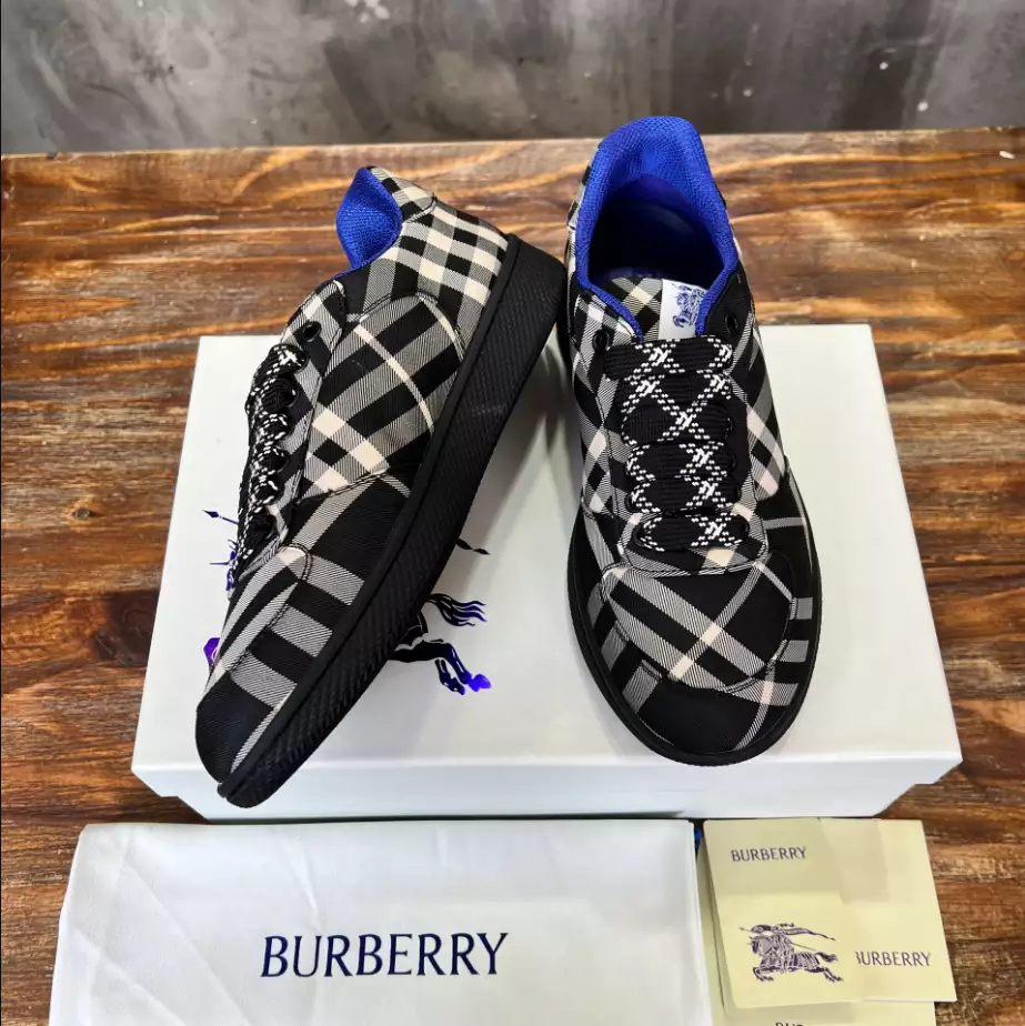 BURBERRY CHECK TERRACE SNEAKERS - BBR095