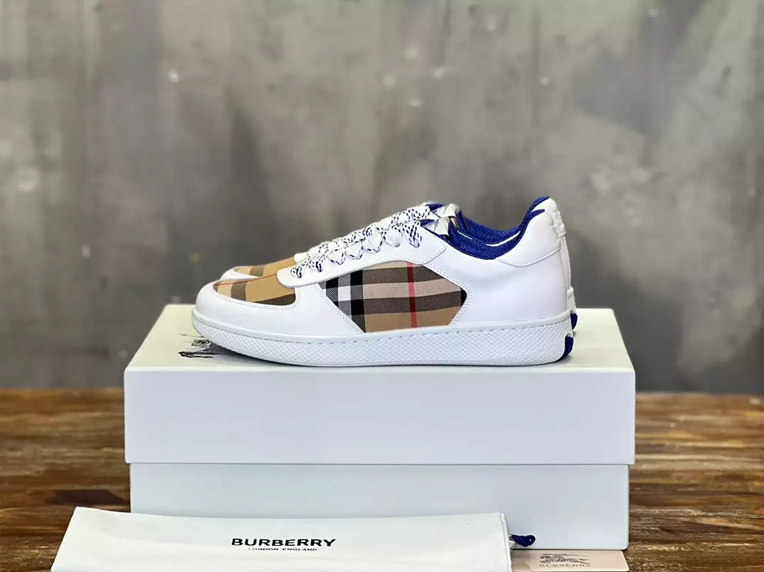 BURBERRY LEATHER AND CHECK TERRACE SNEAKERS - BBR083