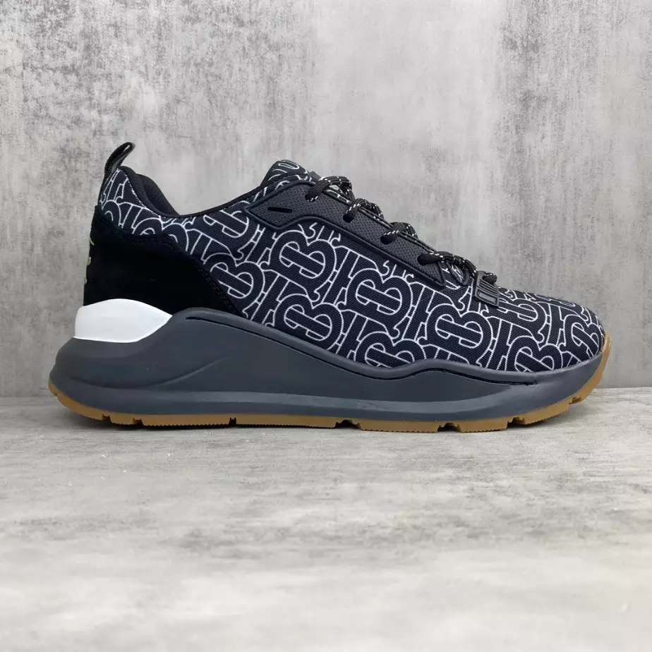 BURBERRY PLATFORM SNEAKERS - BBR059
