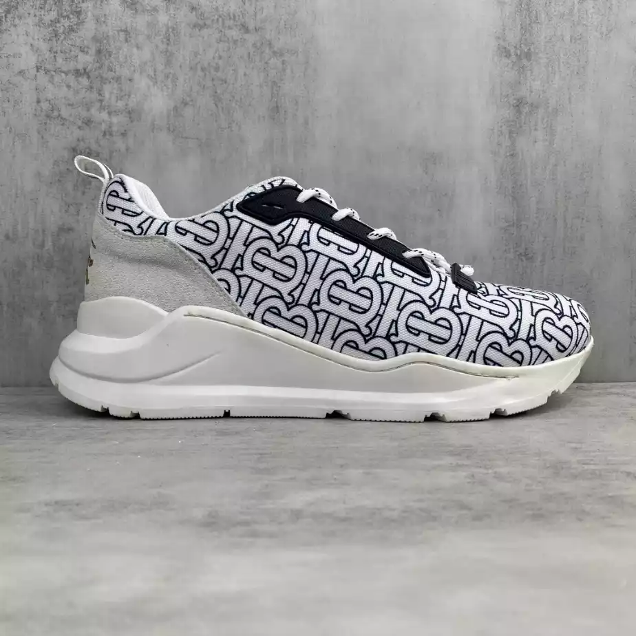 BURBERRY PLATFORM SNEAKERS - BBR060