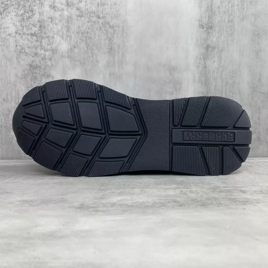 BURBERRY PLATFORM SNEAKERS - BBR062