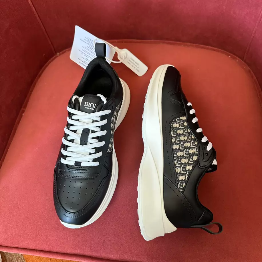 DIOR B25 RUNNER CASUAL SNEAKERS
