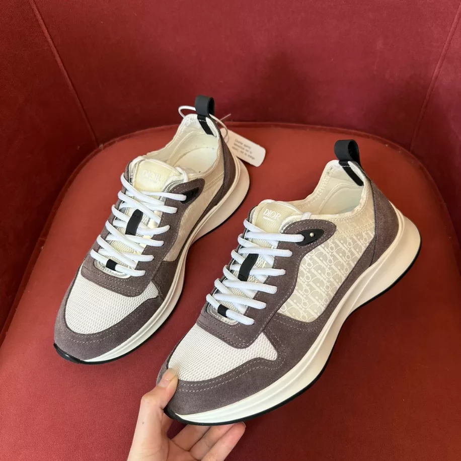 DIOR B25 RUNNER CASUAL SNEAKERS