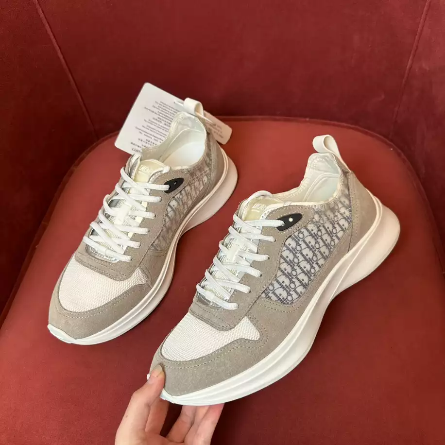 DIOR B25 RUNNER CASUAL SNEAKERS