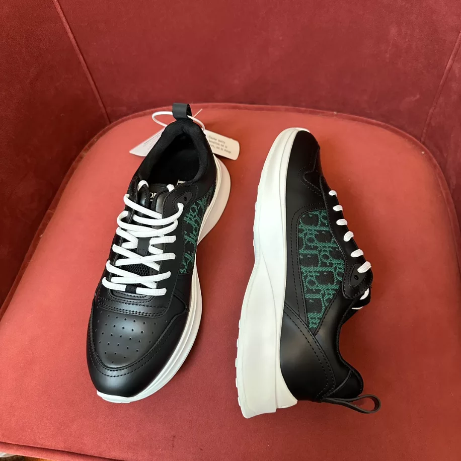 DIOR B25 RUNNER CASUAL SNEAKERS