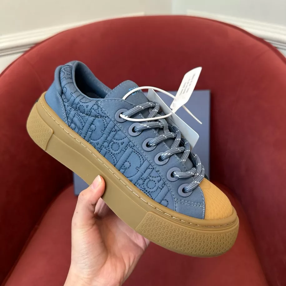 DIOR B33 SKATEBOARD SNEAKER