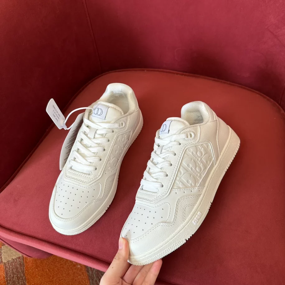 DIOR COUPLE LOW TOP B27 CASUAL SNEAKERS