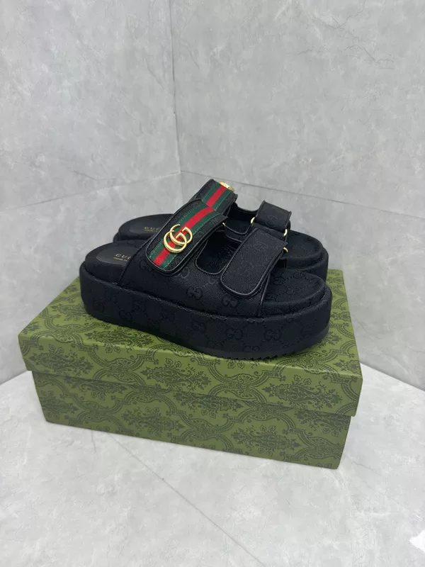 GUCCI SANDAL - GSL042